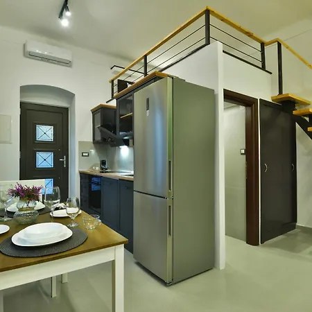 Elements Syros Apartament *